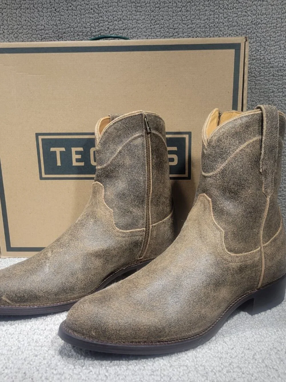 Tecovas The Dean Men's US Size 9 EE Granite Suede Western Zip Boots